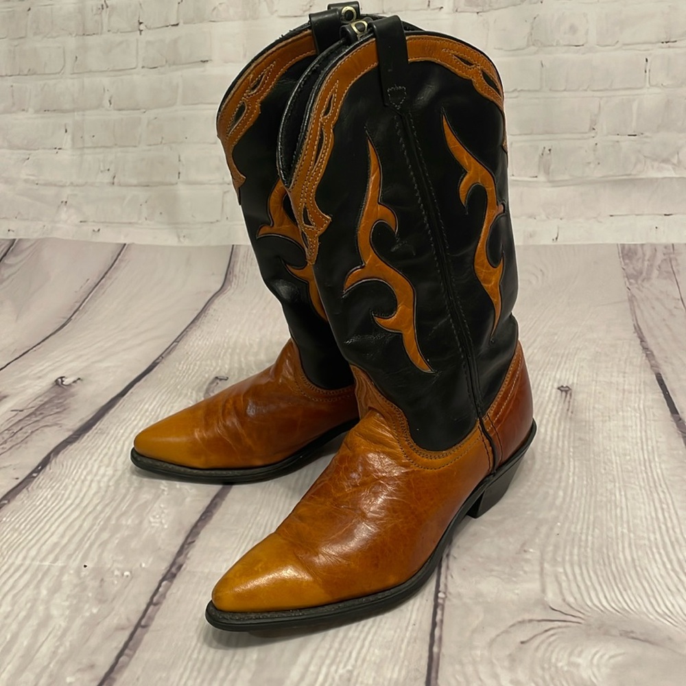 Dingo Ladies Two Tone Cowboy Boots Size 6